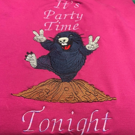 Maulwurf tanz auf dem Hügel | 8.68 x 9.46 cm | VS