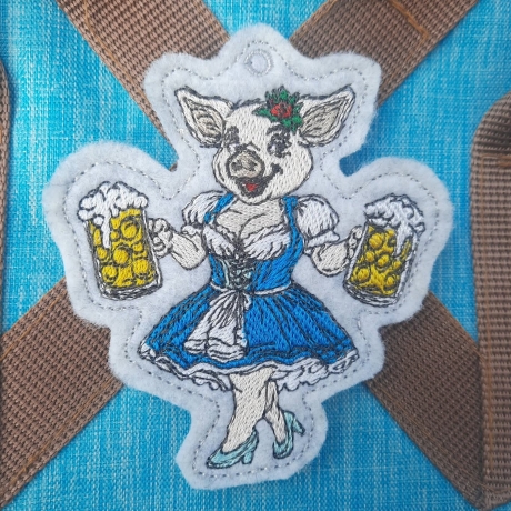 O´zapft is! - Resi Anhänger | 8.13 x 9.44 cm | ITH | VS
