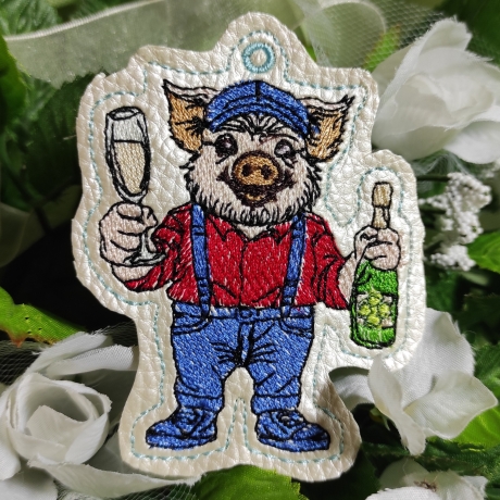 ITH VS-Anhänger - Sekt-Schorsch - Größe 6.12 x 7.85 cm