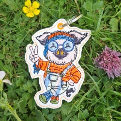 ITH VS-Anhänger - Hippie-Hilde - Größe 5.62 x 7.85 cm