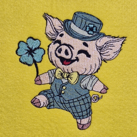 Glücksschwein Timmy Vollstick | 10.72 x 11.39 cm | VS