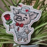 Glücksschwein Timmy mit Rose | Anhänger | 8.70 x 9.36 cm | TS