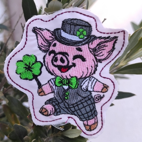 ITH | Glücksschwein Timmy Stabdatei | 8.35 x 8.69 cm | VS