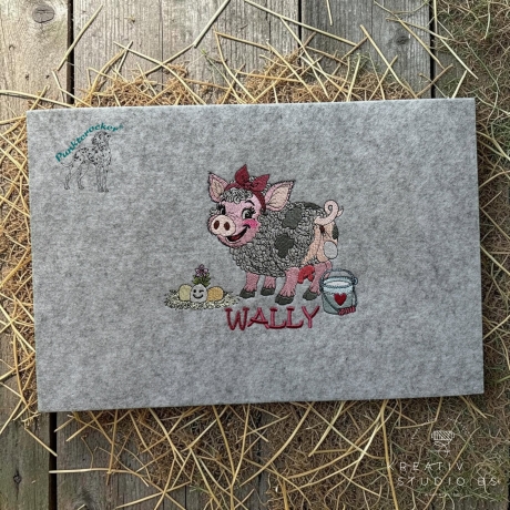 eierlegende Wollmilchsau Wally | 13.80 x 11.87 cm | VS