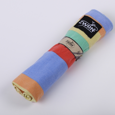 1 bunter Upcycling-Stoffbeutel