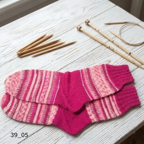 Stricksocken Gr. 39 handgestrickt Wollsocken Schurwolle/Polyamid