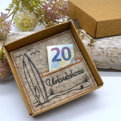 Stickdatei Surfbrett Urlaub Urlaubskasse ITH Wunscherfüller Stickdatei Surfbrett Urlaub Urlaubskasse ITH Wunscherfüller