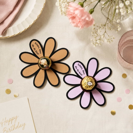 Gastgeschenk zum Ausdrucken – Blumen für Schokokugeln