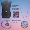 Kette mit Holzanhänger Blumenform