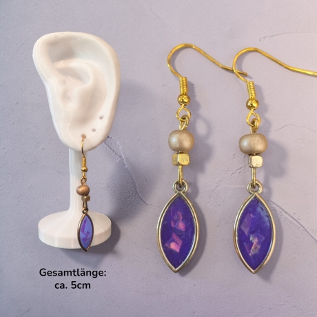 Ohrringe mit Perle und Resinanhänger