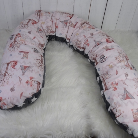 Stillkissen und Bezug Waldtiere Boho gefüllt mit Styroporkügel. 
