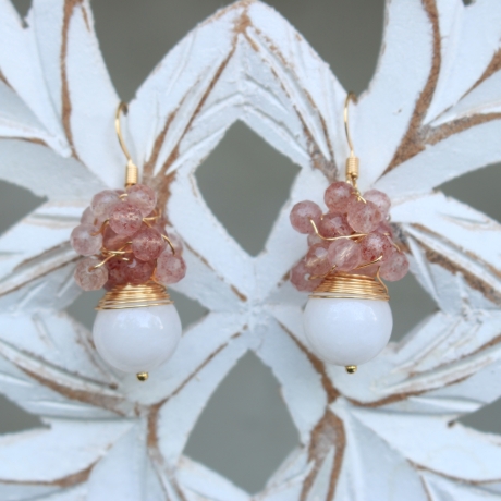 Jade Erdbeerquarz Ohrringe Draht gewickelt 18K vergoldet