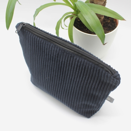 Wetbag aus Cord – Schwarz Leoprint mit beschichtetem Innenstoff