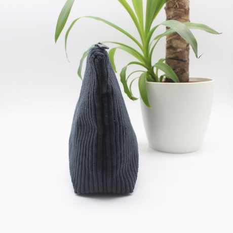 Wetbag aus Cord – Schwarz Leoprint mit beschichtetem Innenstoff