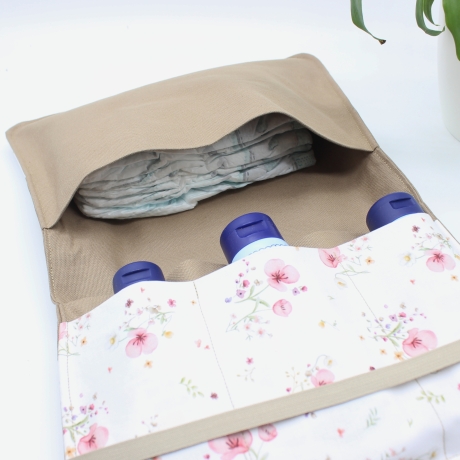 Windeltasche – Limited Edition Blumen Rosa