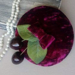 Fascinator Kirschwein