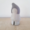 handmade Zwerg / Gartenfigur Beton / Wollfilz Mütze grau 28cm
